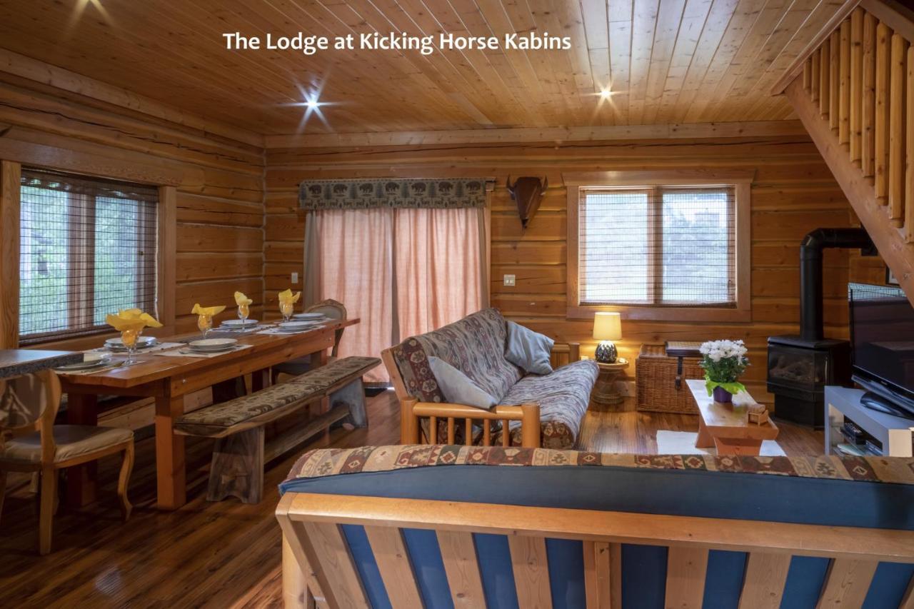 Kicking Horse Kabins Golden Exterior photo